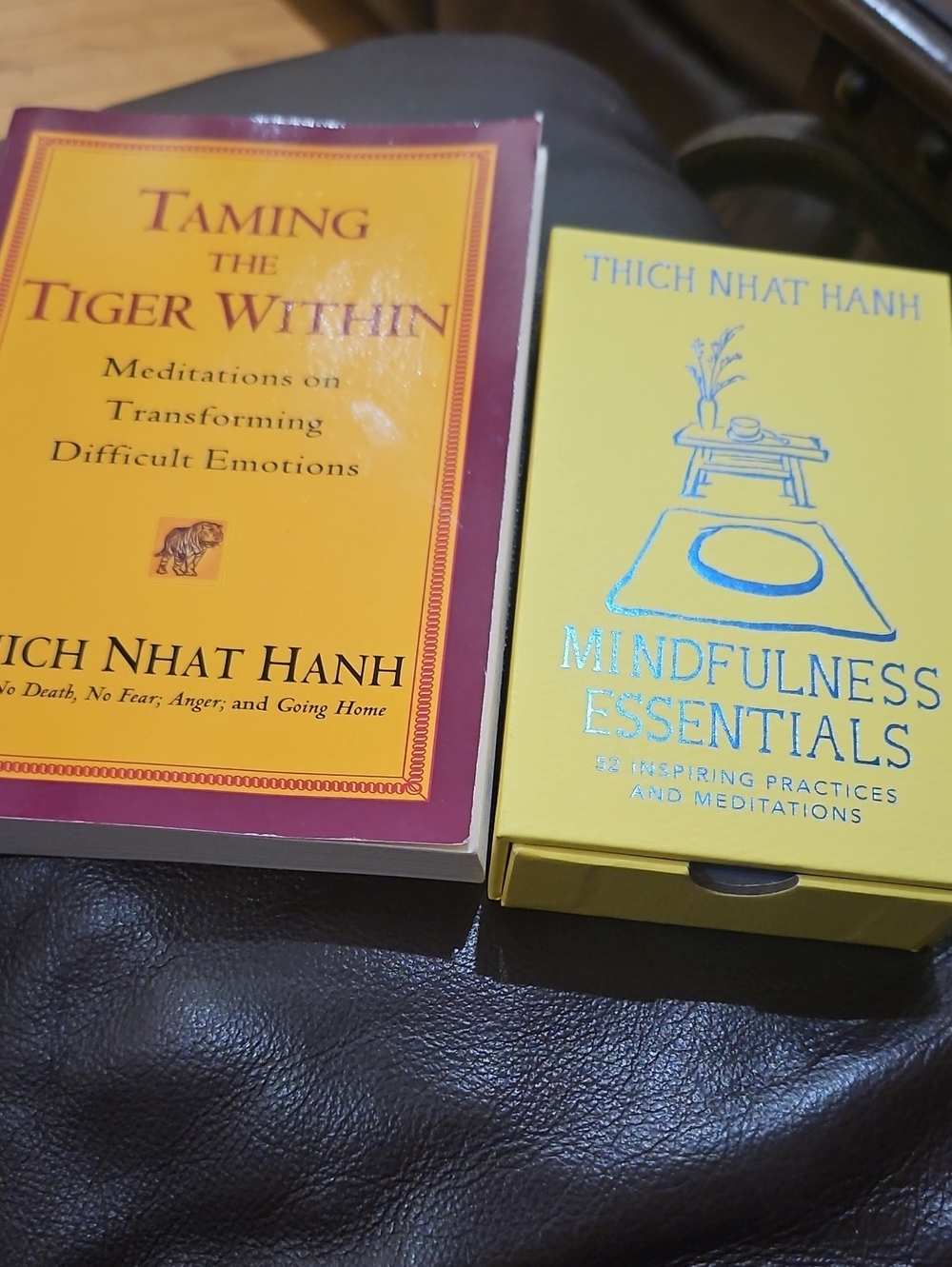 Thich Nhat Hanh Book And Meditation Cards